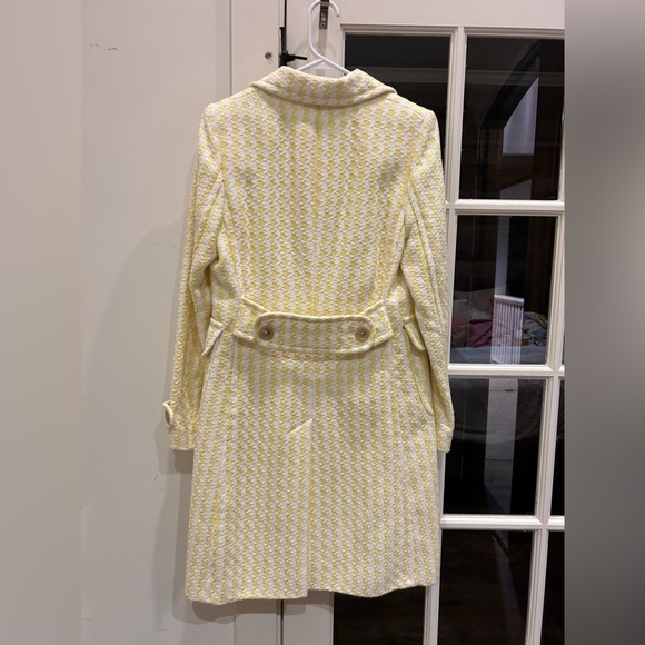 Yellow and White Banana Republic Jacket! - Picture 2 of 3
